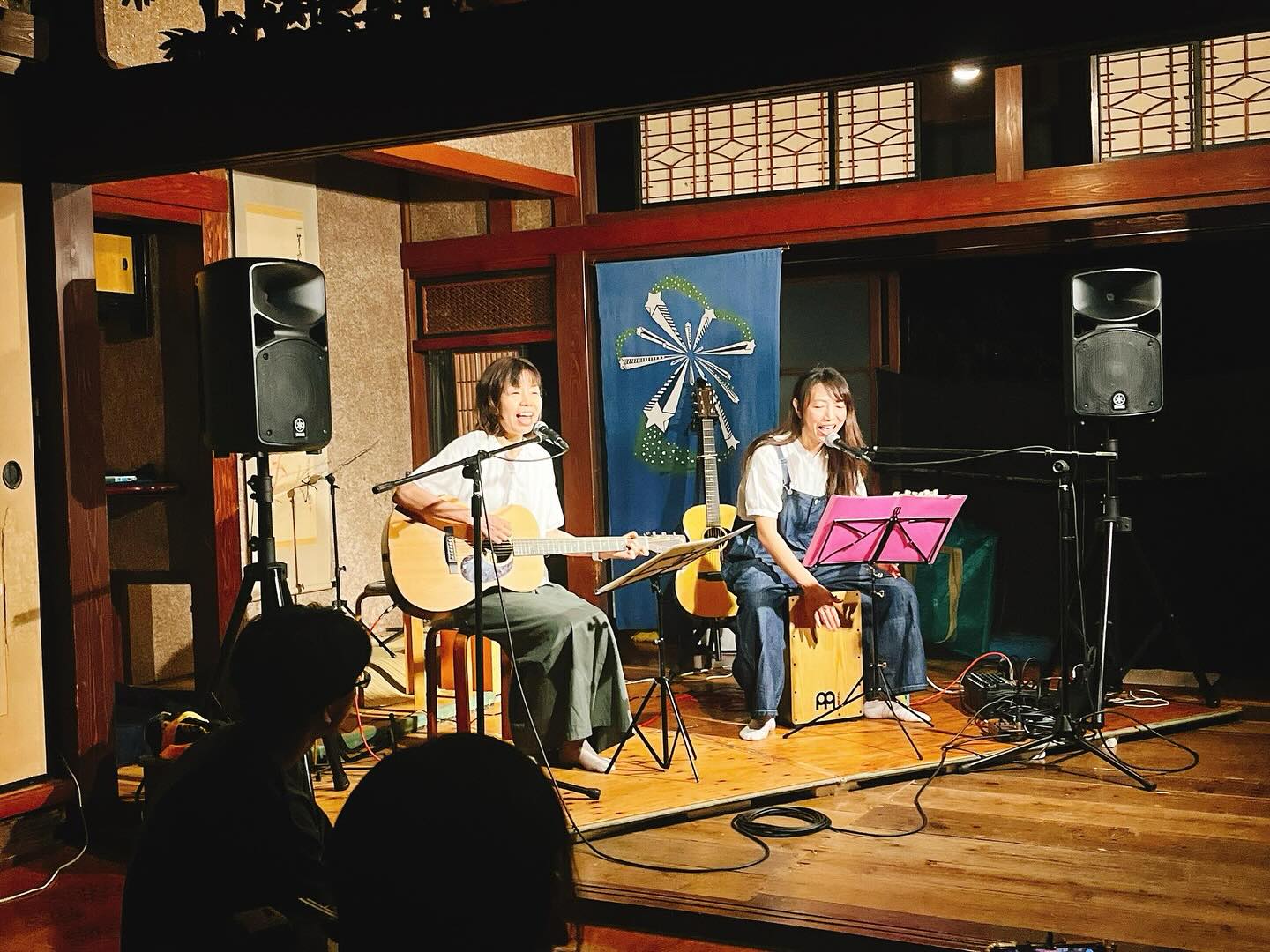 昨日、ワラシカフェでYoshino＆Masaeさんのライブが開催され、オープニングアクトとして代役「ポプリ」なんとか無事に楽しく演奏することができました。Yoshino＆Masaeさんのライブは今年もすごーく感動、たくさん元気をもらえました。トークが楽しいのも大好きなところです。ポプリは急なこともあって、準備不足なところもありましたが、今の自分たちでできる限り頑張ったなぁという感じです。会場の皆さんが温かく応援してくださり、本当に感謝でいっぱいです。コツコツ準備していた「hiro and…」の曲はまたの機会に聴いていただけたら嬉しいです。ありがとうございました！1. オーシャンゼリーぜ2. I will3. ルージュの伝言4. 空も飛べるはず